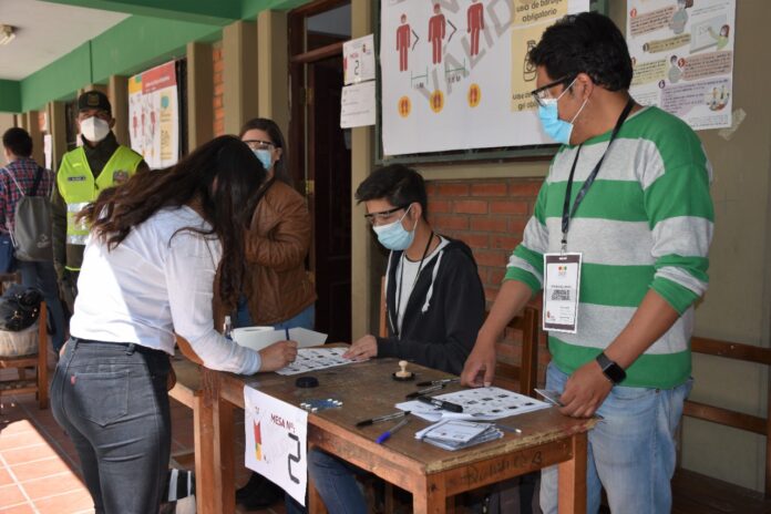 Simulacro de las elecciones bolivianas.