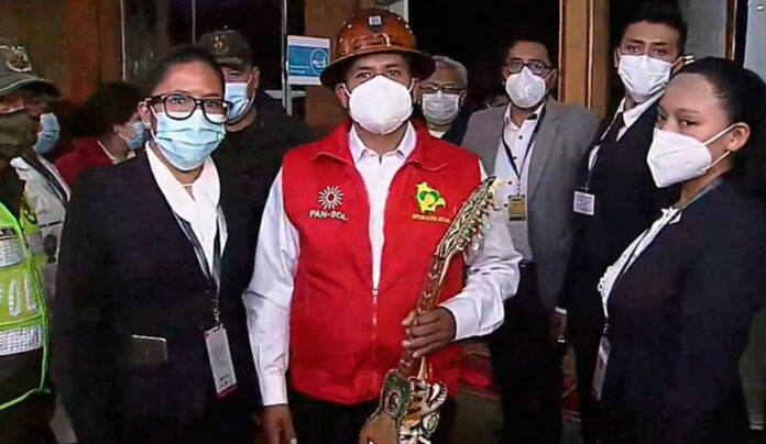 feliciano_mamani_pan-bol