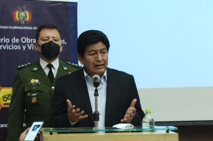 El ministro Édgar Montaño.