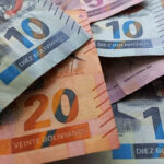 Diputado Alarcón presenta ley para validar billetes de la «Serie B»